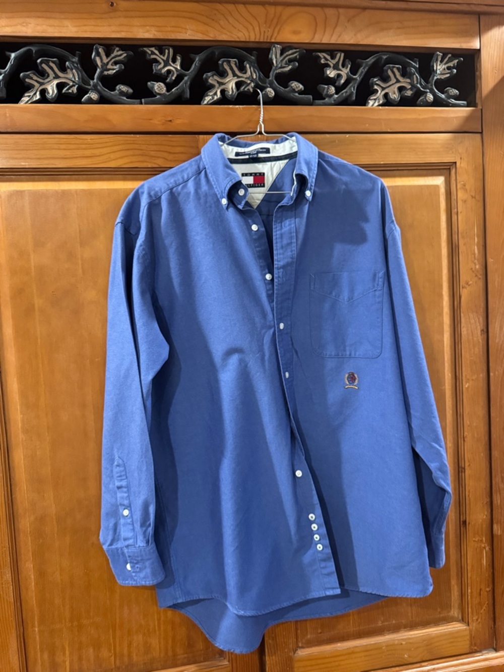 Tommy Hilfiger Men's Blue Button-Down Oxford Shirt